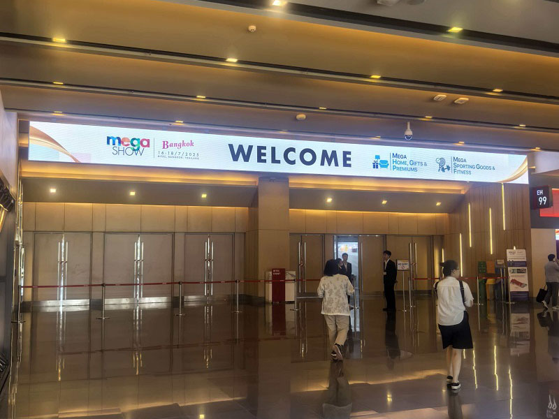 QINGDAO RGS loistaa Thaimaan meganäyttelyssä 2025 Brightness-kangaskassilla ja pakkaustuotteilla