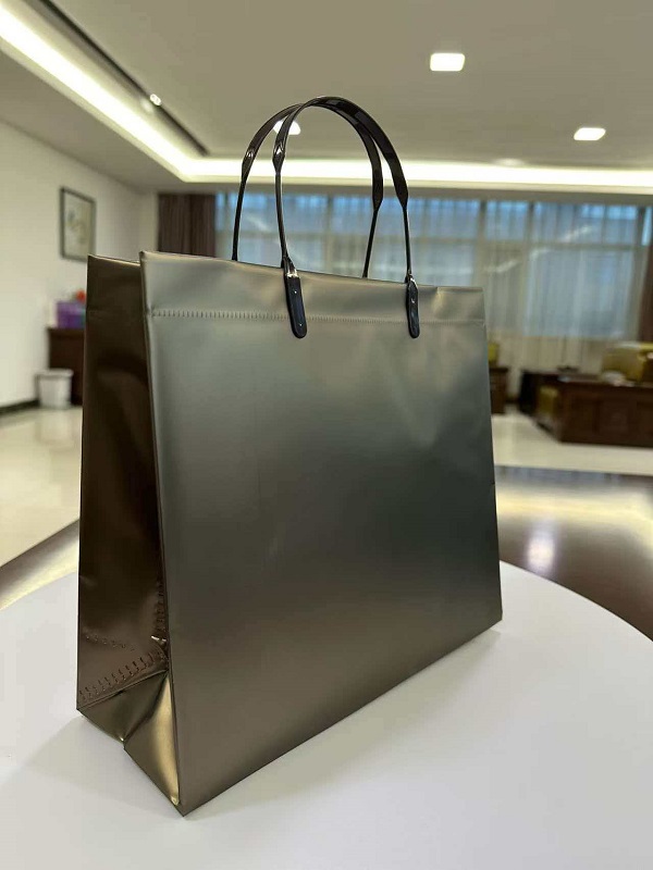 RGS PACKAGING tuo markkinoille uuden mattapintaisen PP- ja PP-laminoidun kantokassin